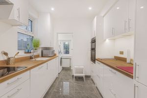 Photo 13- click for photo gallery